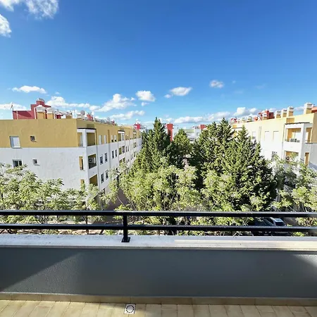 New! 3 Bedroom Capitao Joaquim Maria Galhardo Apartamento *