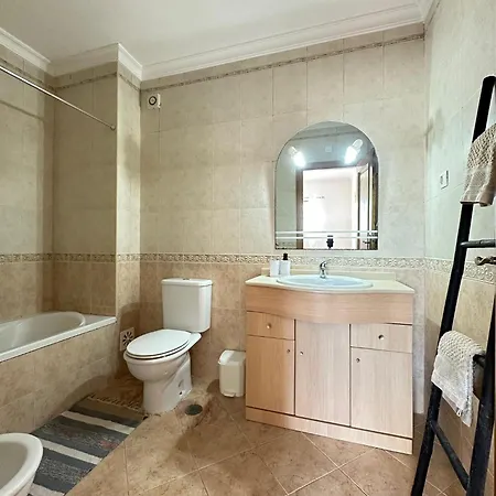 New! 3 Bedroom Capitao Joaquim Maria Galhardo
